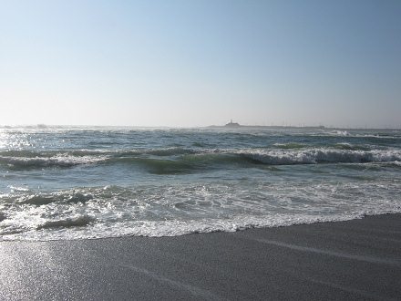 Playa Laucho, olas en la playa (01)