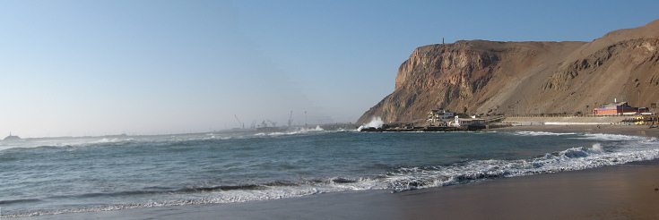 Playa Laucho con cerro Morro, panorama