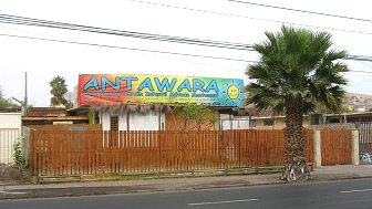 18.-September-Allee, ein
                        Montessori-Kindergarten mit dem Namen
                        "Antawara"
