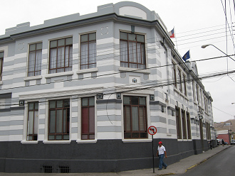 Das Gemeindehaus
                                    ("municipalidad") von
                                    Arica, die Fassade