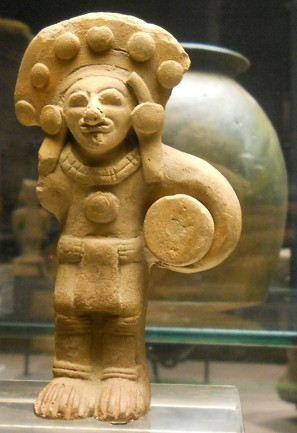 Culture of Jama Coaque (Ecuador),
                  extraterrestrial astronaut god 04 with baggage