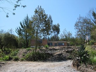 Die Schule "Katitawa", das
                          Unterrichtsgebude