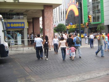 Guayaquil, centro, con una mujer con
                          anorexia
