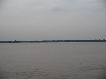 Das Uferpanorama von Guayaquil am
                        "Malecn 2000" am Guayas-Fluss (02)