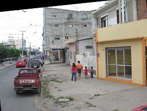 Machala,
                          Strassenbild