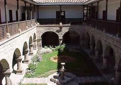Casona "Boza y Sols",
                          Ayacucho, patio interior
