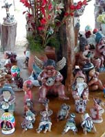 Artesana de Ayacucho:
                            Ceramica