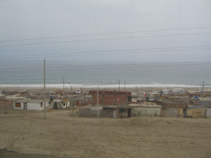 Panamericana Sur, lugar con playa y mar
                          04