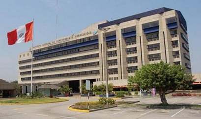 Hospital de cncer
                            "Neoplsica" en Lima