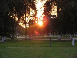 Jesus Maria, Park "Campo de
                          Marte", Sonnenuntergang