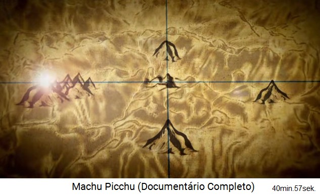 La
                      piedra del ao solar (piedra del sol) de Machu
                      Picchu est en contacto con sus 4 superficies con
                      4 montaas altas santas