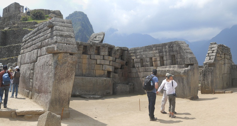 Templo principal de Machu Picchu, la vista completa