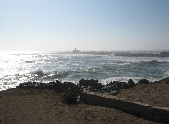 Arica, avenida San Martn a
                                      la playa Laucho, la costa est
                                      protegida tambin con piedras
                                      grandes