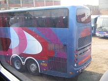 Antezana-Reparaturwerksttte (04), ein
                        neuer Bus