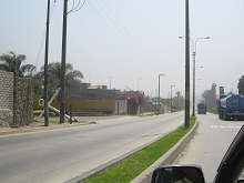 Chosica (06), avenida con ancla
