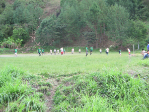 El juego de ftbol del domingo con los
                          seores yanesha