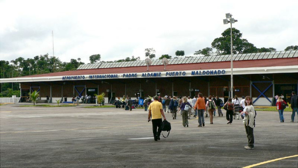 The entrance of the airport of
                Puerto Maldonado